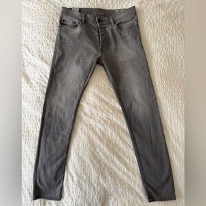 Diesel Tepphar Jeans | Gray | 33” x 32” | LIKE NEW!